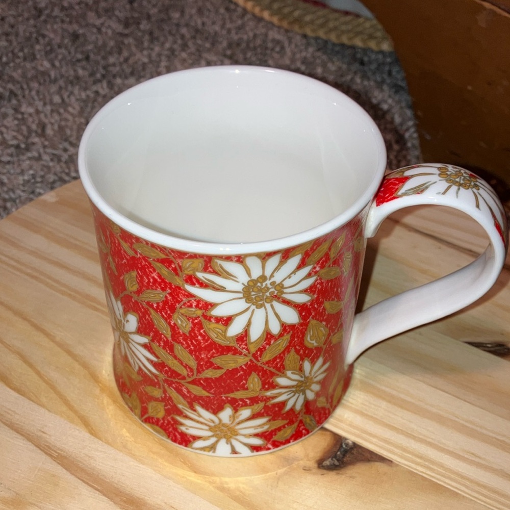 Coffee Cup Grace’s Teaware Floral Red & Gold Mug